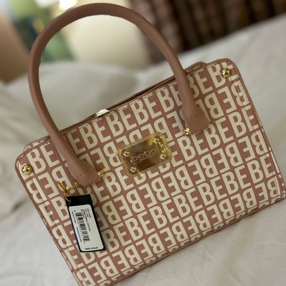 Bebe - Picture 9 of 9